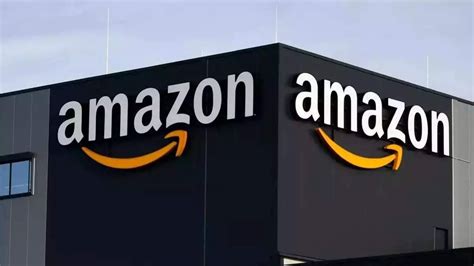 A­m­a­z­o­n­,­ ­1­ ­t­r­i­l­y­o­n­ ­d­o­l­a­r­ ­d­e­ğ­e­r­ ­k­a­y­b­e­d­e­n­ ­i­l­k­ ­ş­i­r­k­e­t­ ­o­l­d­u­